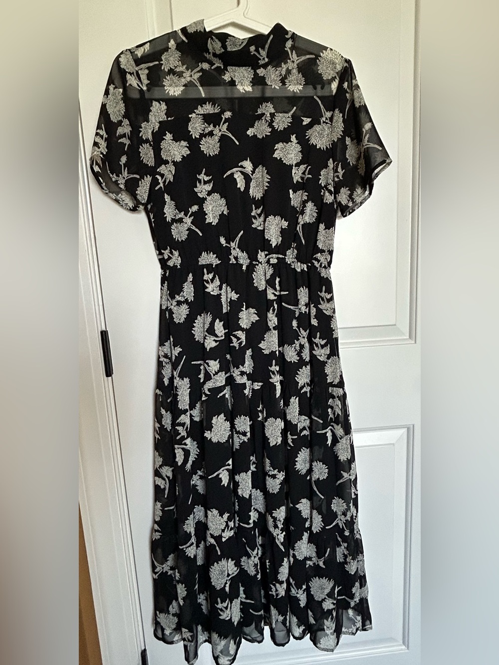 Lulu’s black and white maxi dress